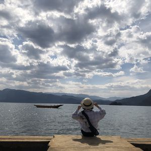 免费在线观看AV网站
